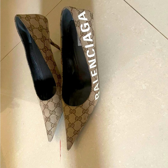 Gucci x Balenciaga Canvas Pumps - Picture 1 of 7